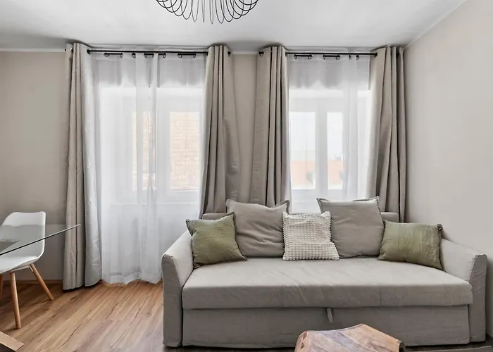 Apartment Modern I Near Center And Shopping Street